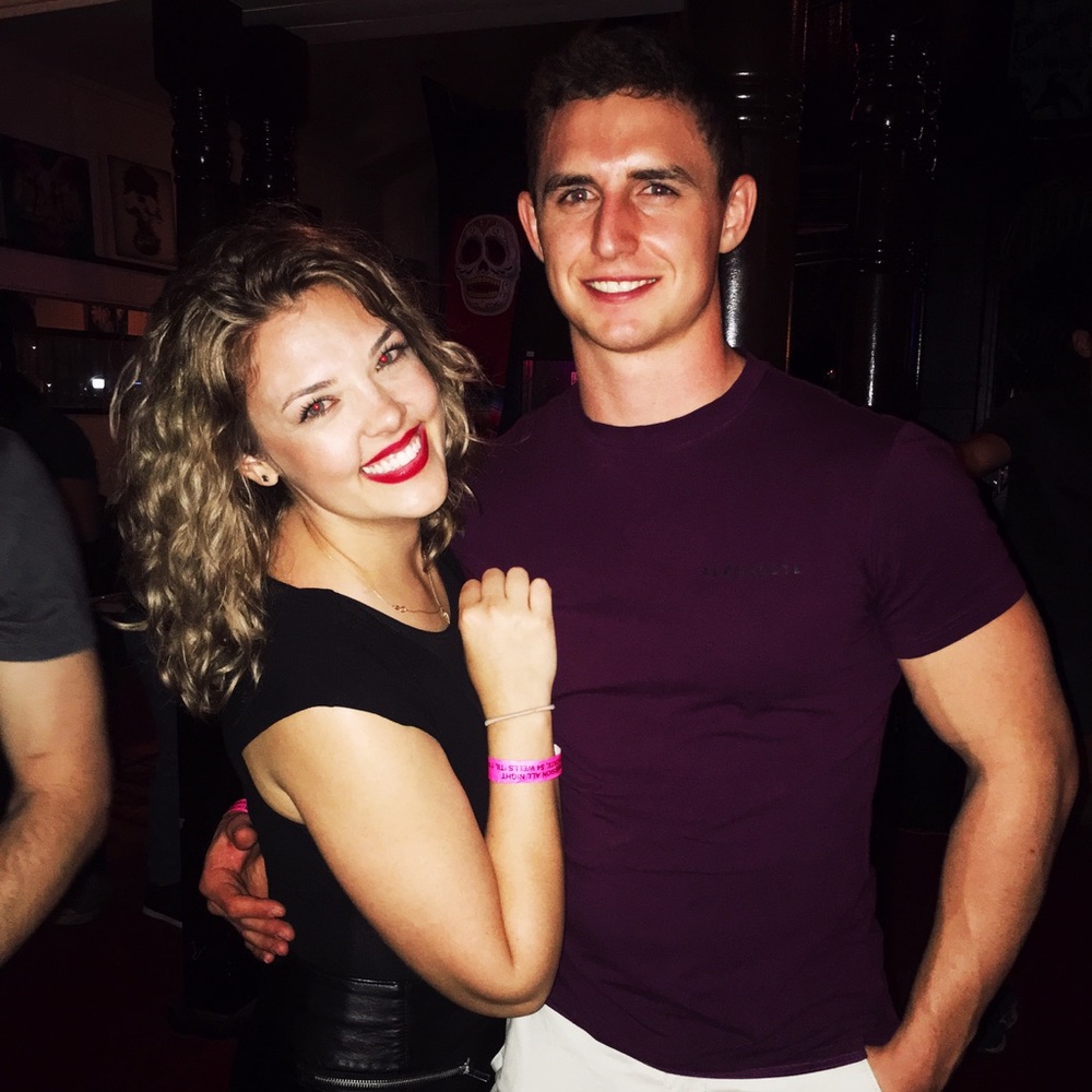 Meet your Posher, Kayla